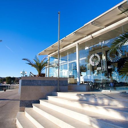 Hotel Marina Krk Town Luaran gambar