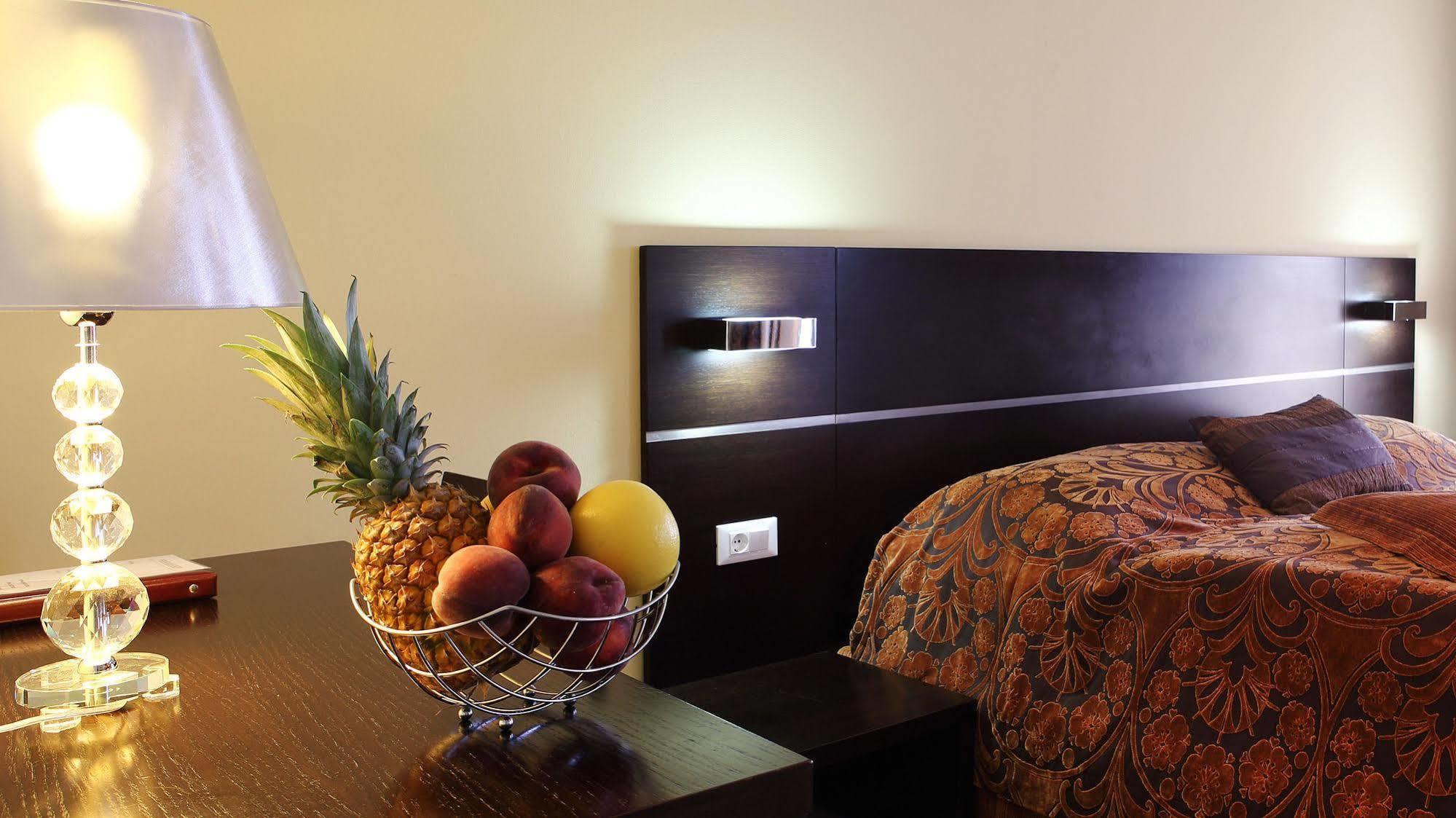 Hotel Marina Krk Town Luaran gambar