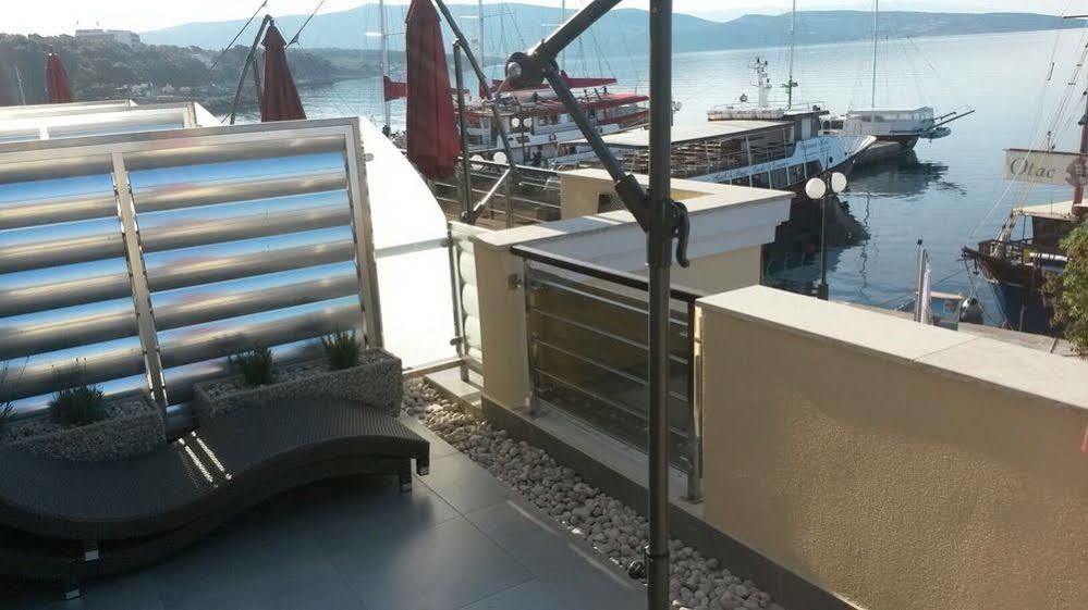 Hotel Marina Krk Town Luaran gambar